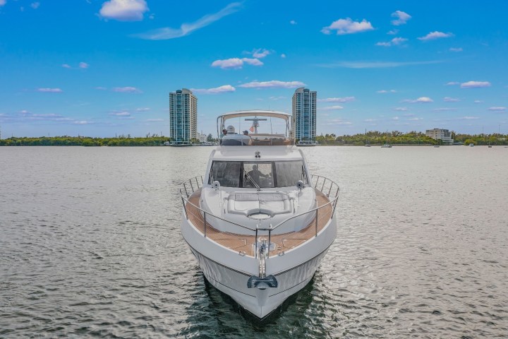 70' SunSeeker - Yacht Rental in Miami, Florida
