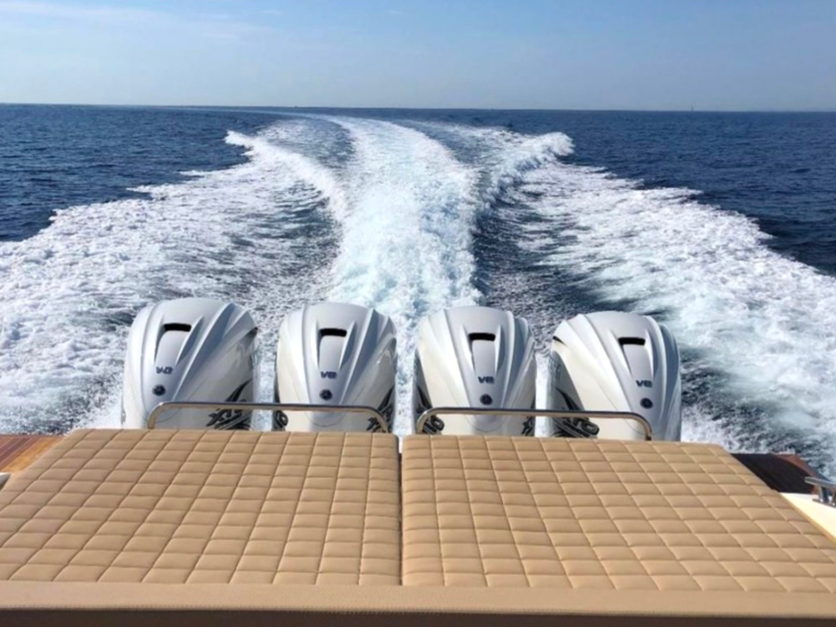 51' Capelli - Yacht Rental in Miami Beach, Florida