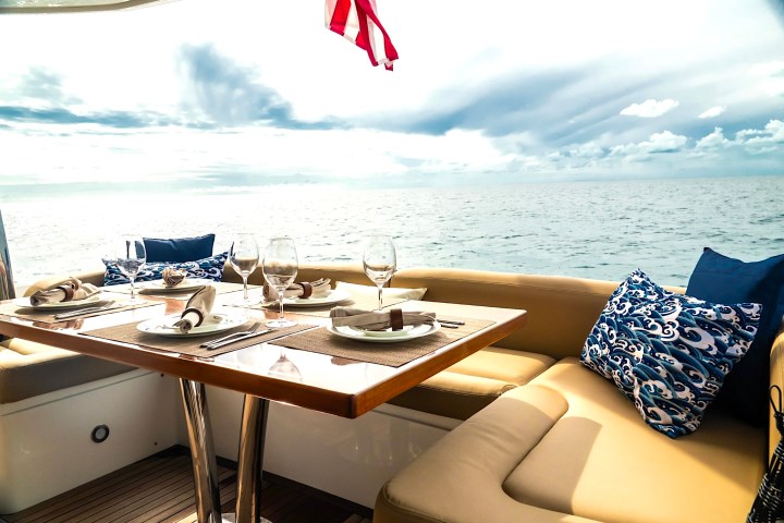75' SunSeeker - Yacht Rental in Nassau, Bahamas