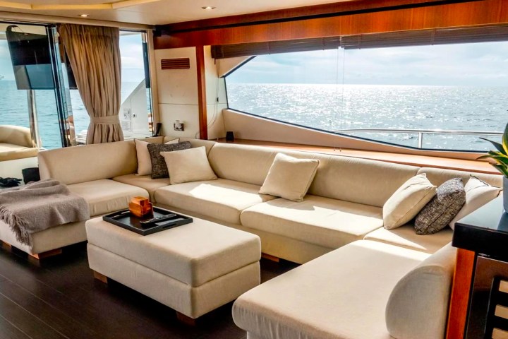 75' SunSeeker - Yacht Rental in Nassau, Bahamas