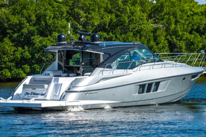 48' Cruisers - Boat Rental in Sarasota, Florida