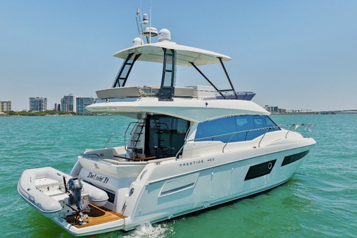 46' Prestige - Boat Rental in Sarasota, Florida