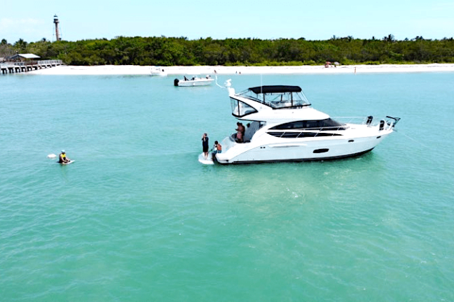 44' Meridian - Boat Rental in Cape Coral, Florida