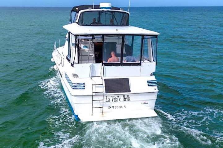 50' SeaRay - Yacht Rental in Cape Coral, Florida