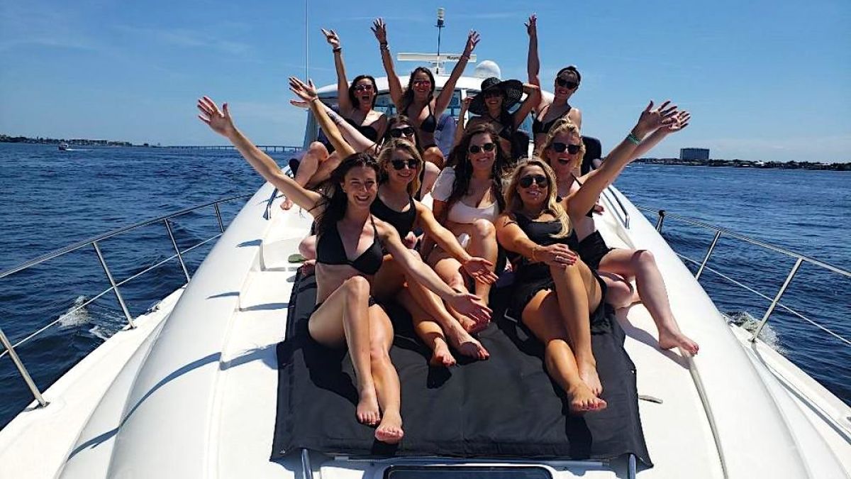 50' SeaRay - Yacht Rental in Cape Coral, Florida