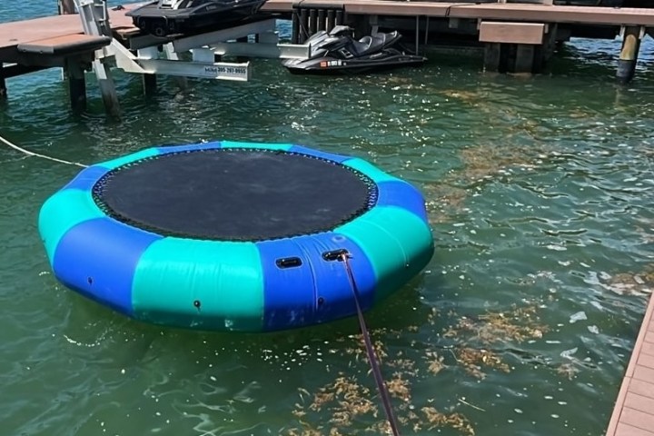 Trampoline - Water Toy Rentals for Boat & Yacht Charters