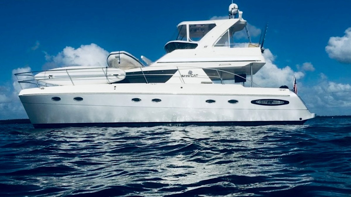 50' Africat - Yacht Rental in Fort Myers, Florida