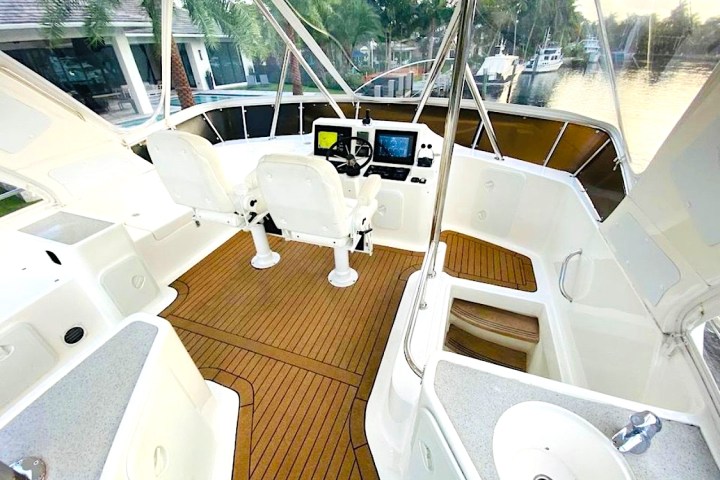 50' Africat - Yacht Rental in Fort Myers, Florida