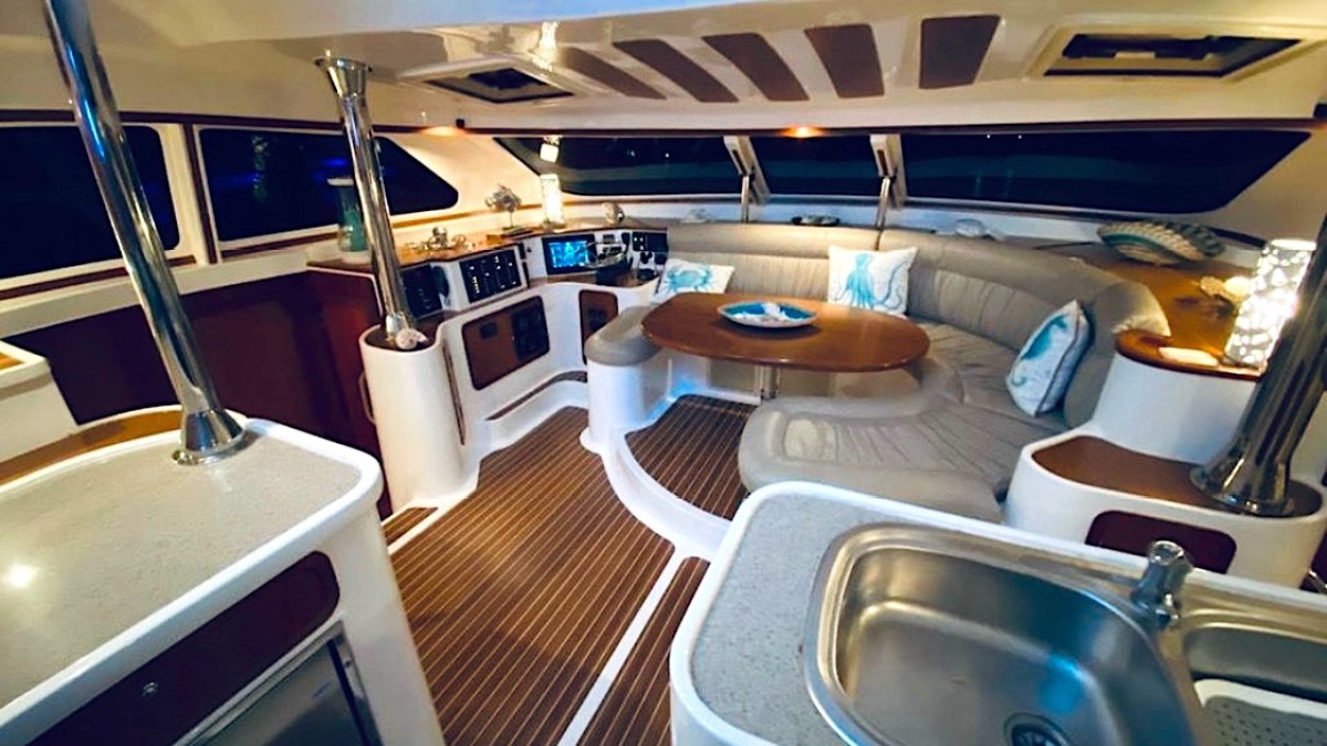 50' Africat - Yacht Rental in Fort Myers, Florida