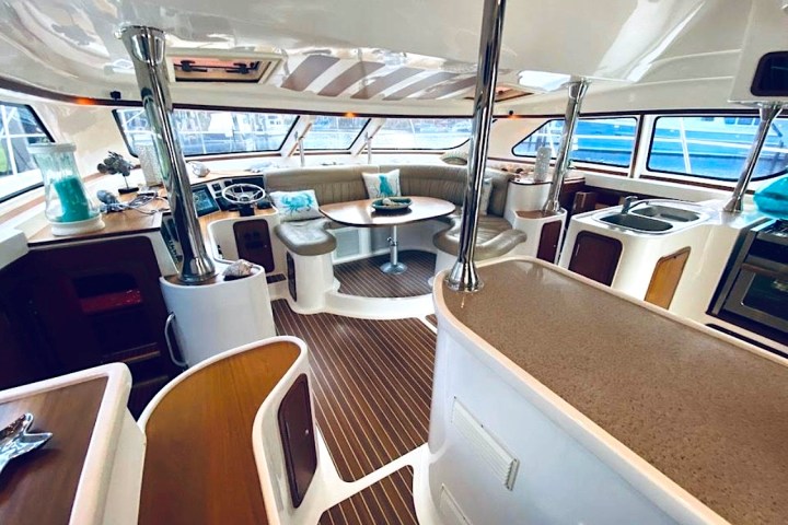 50' Africat - Yacht Rental in Fort Myers, Florida