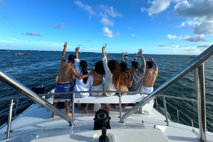 50' Africat - Yacht Rental in Fort Myers, Florida