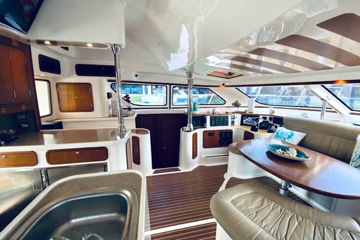 50' Africat - Yacht Rental in Fort Myers, Florida