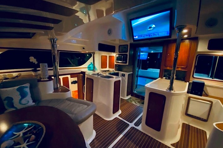 50' Africat - Yacht Rental in Fort Myers, Florida
