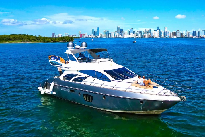 57' Azimut - Yacht Rental in Miami Beach, Florida