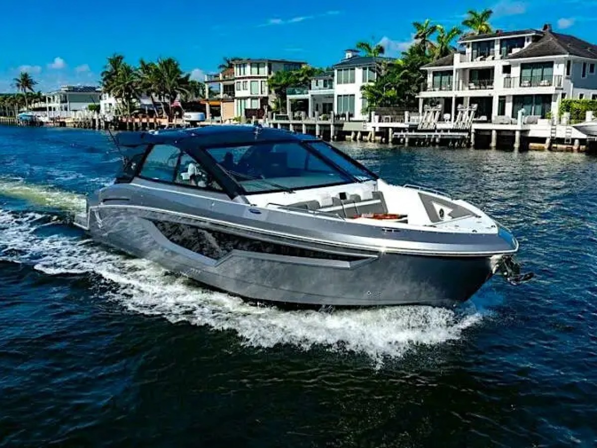 42' Cruisers - Boat Rental in Siesta Key, Florida