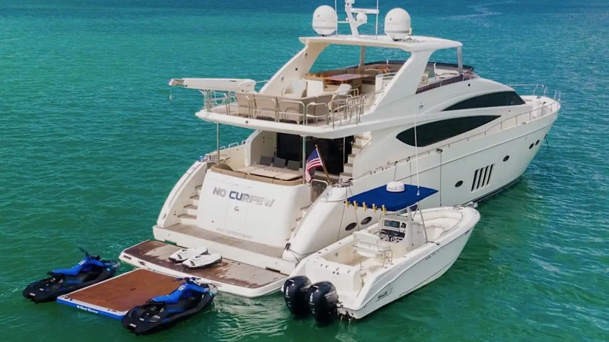 85' Princess - Yacht Rental in Stuart, Florida