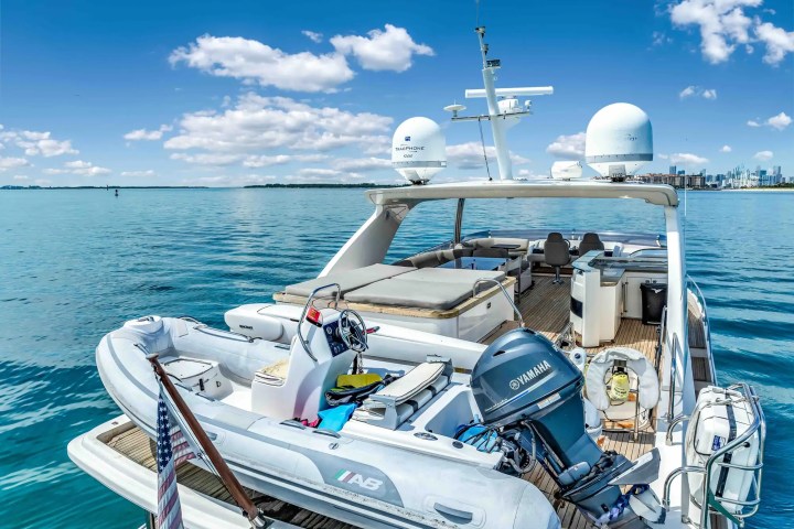 88' Princess - Yacht Rental in Miami Beach, Florida