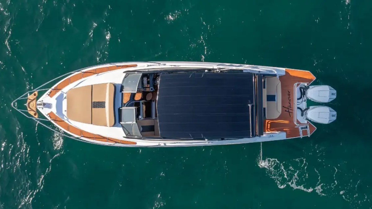 33' Hanover - Boat Rental in Palm Beach, Florida