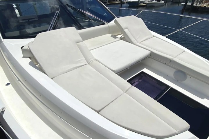 56' SunSeeker - Yacht Rental in Fort Lauderdale, Florida