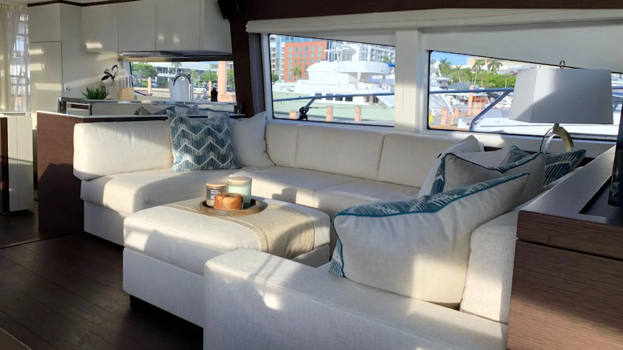 75' Prestige - Yacht Rental in Palm Beach, Florida