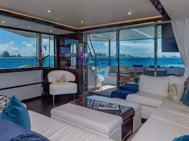 95' SunSeeker - Yacht Rental in Fort Lauderdale, Florida