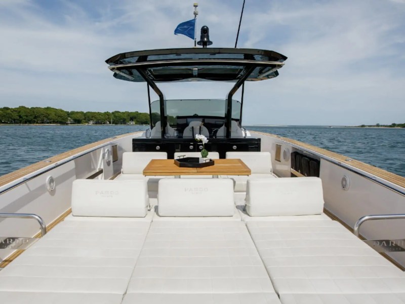 43' Pardo - Boat Rental in Riviera Beach, Florida