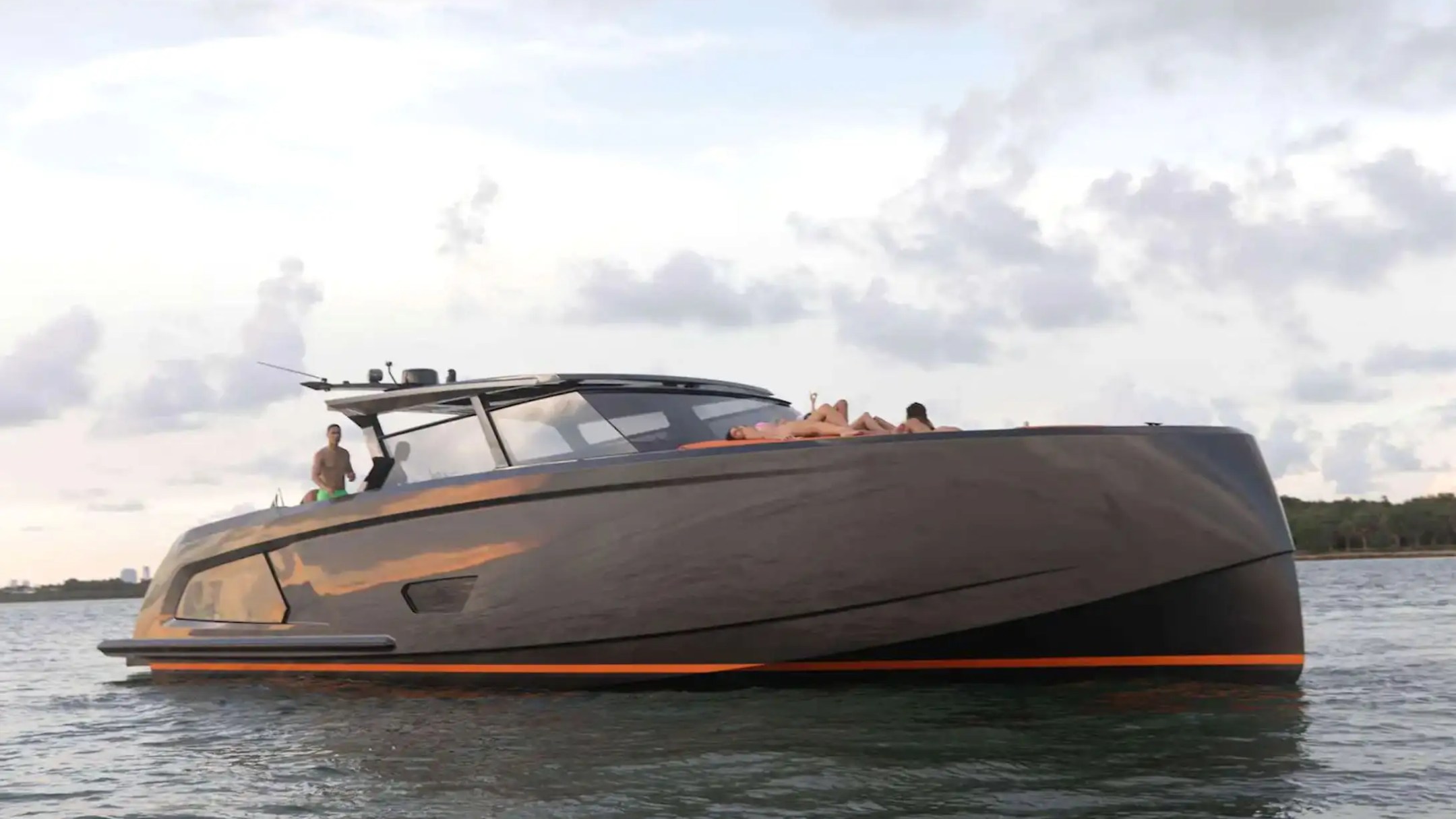 58′ Vanquish yacht side profile near skyline