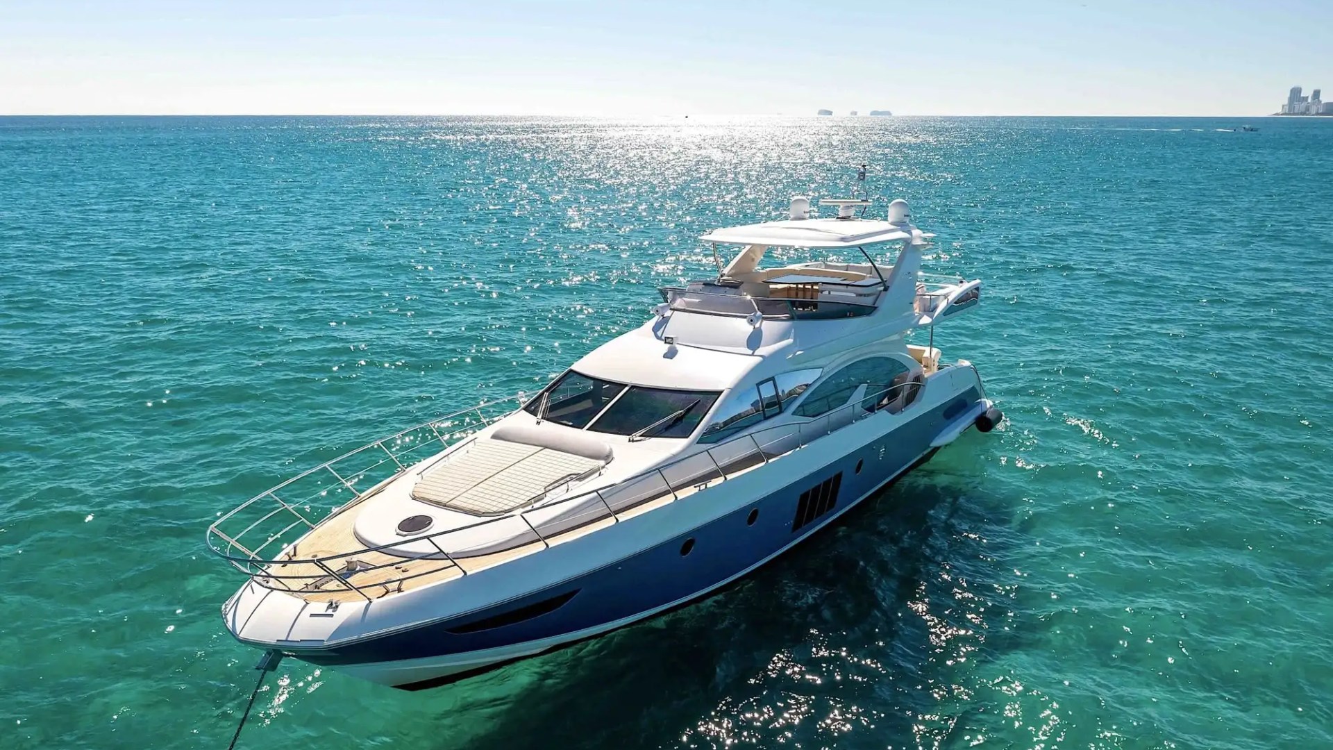 70′ Azimut guests lounging Aventura