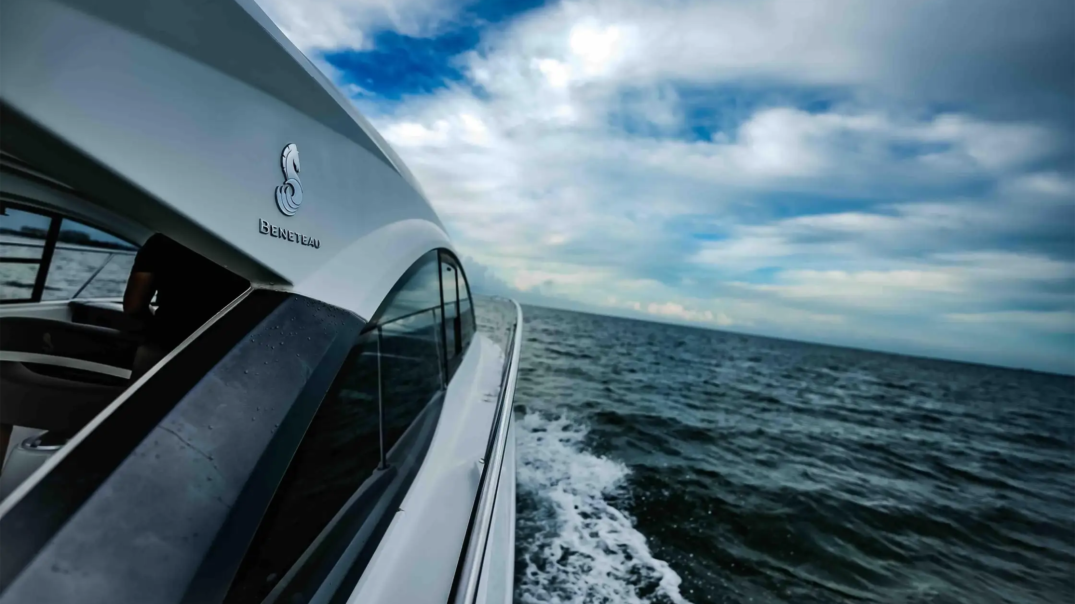 38′ Beneteau bow seating area Key Biscayne