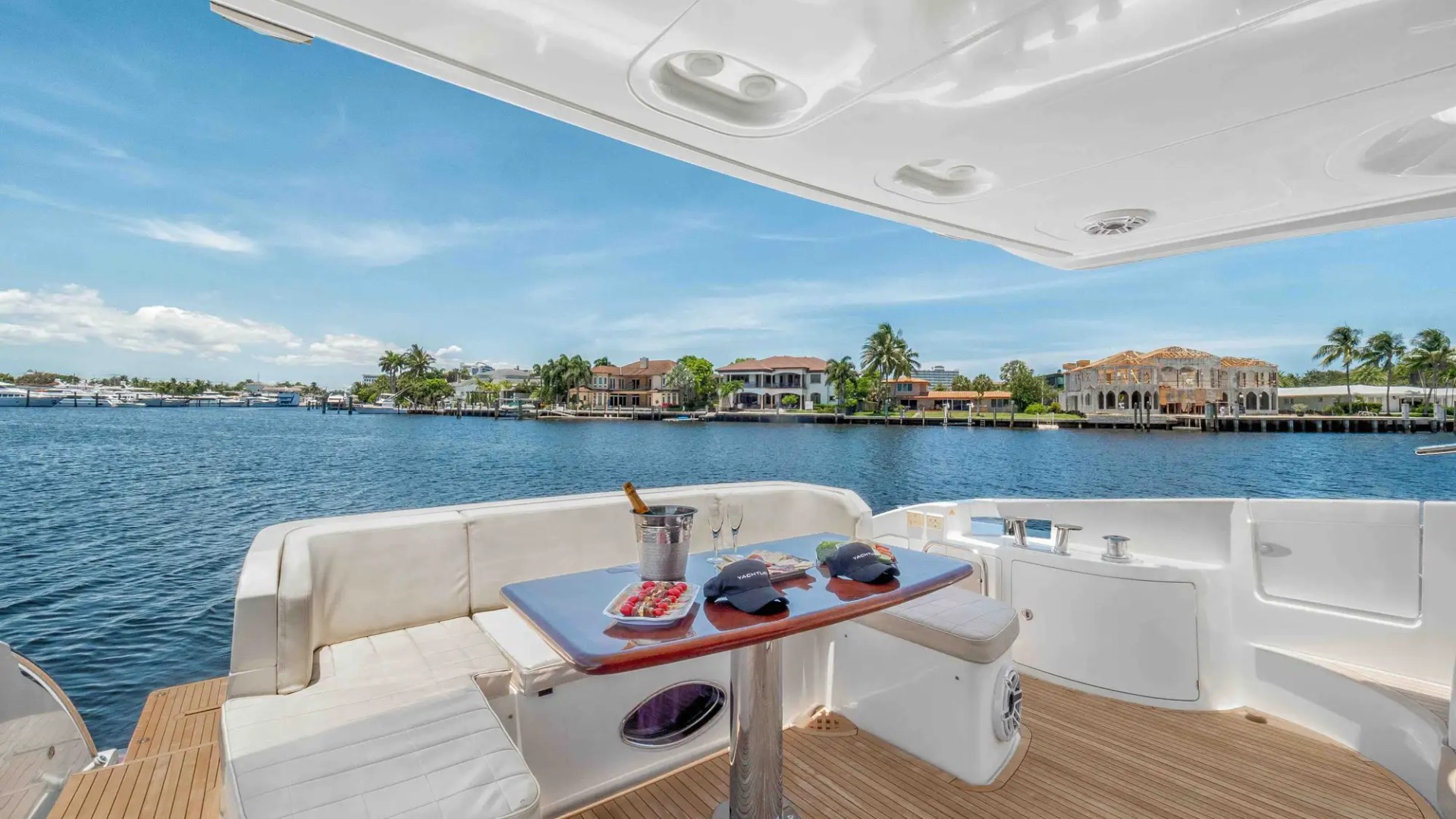 64' Azimut - Yacht Rental in Fort Lauderdale, Florida