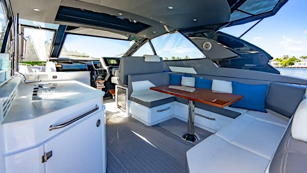 42' Cruisers - Boat Rental in Siesta Key, Florida