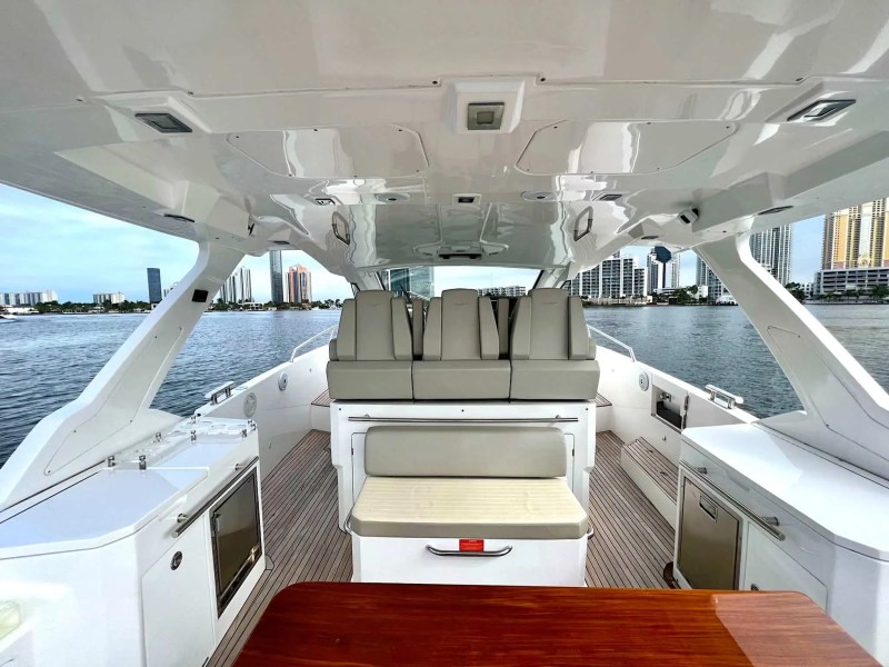 Bow seating on 42′ Azimut boat with open water view