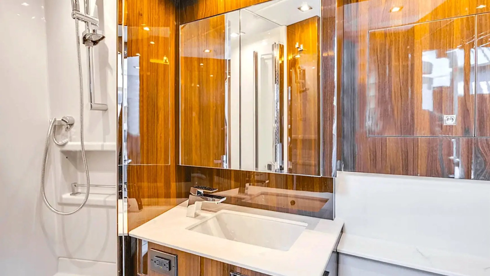 50' Cantius - Yacht Rental in Delray Beach, Florida