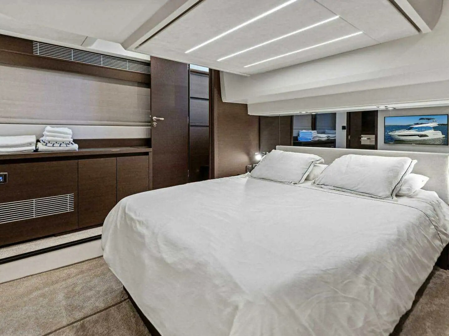 52' Prestige - Yacht Rental in Jacksonville, Florida
