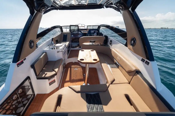 33' Hanover - Boat Rental in Palm Beach, Florida