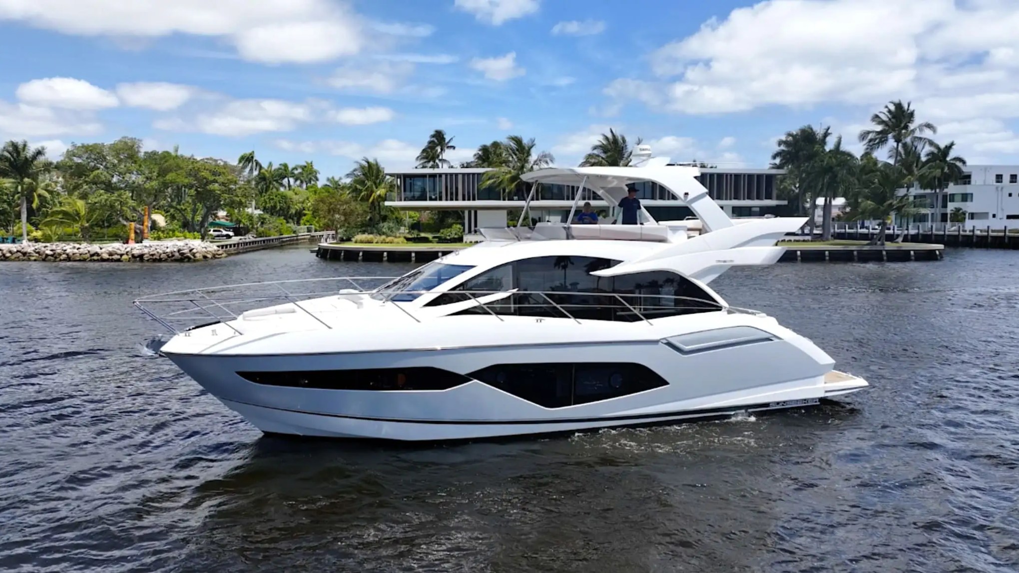 56' SunSeeker - Yacht Rental in Fort Lauderdale, Florida