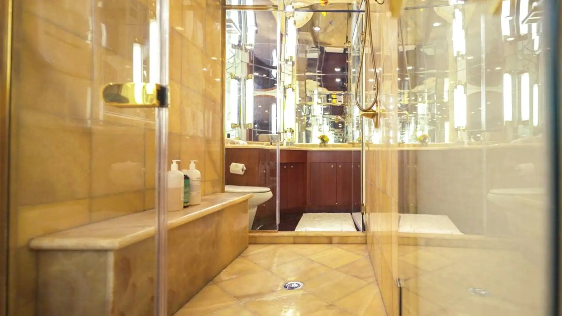 102′ Hatteras water toys Nassau