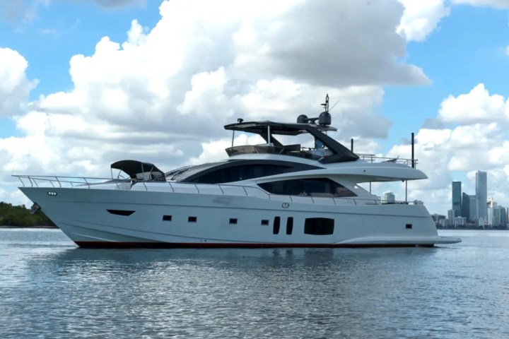 80' Astondoa - Yacht Rental in Fort Lauderdale, Florida