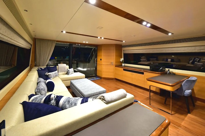 110' Horizon - Yacht Rental in Fort Lauderdale, Florida