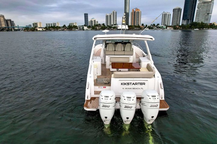 42' Azimut - Boat Rental in Miami Beach, Florida