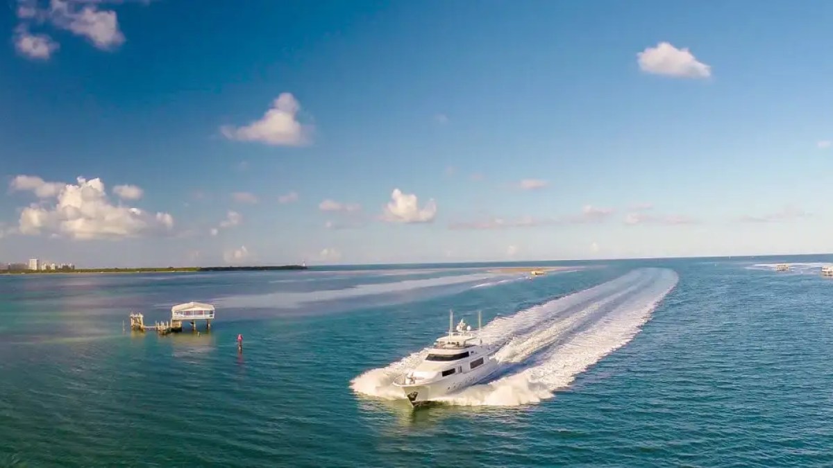 112' Westport - Yacht Rental in Palm Beach, Florida