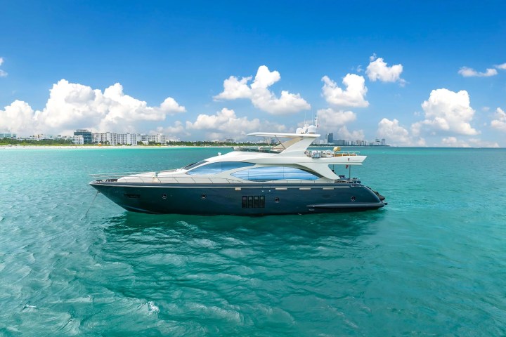 84′ Azimut interior detail finishes Miami – image 12