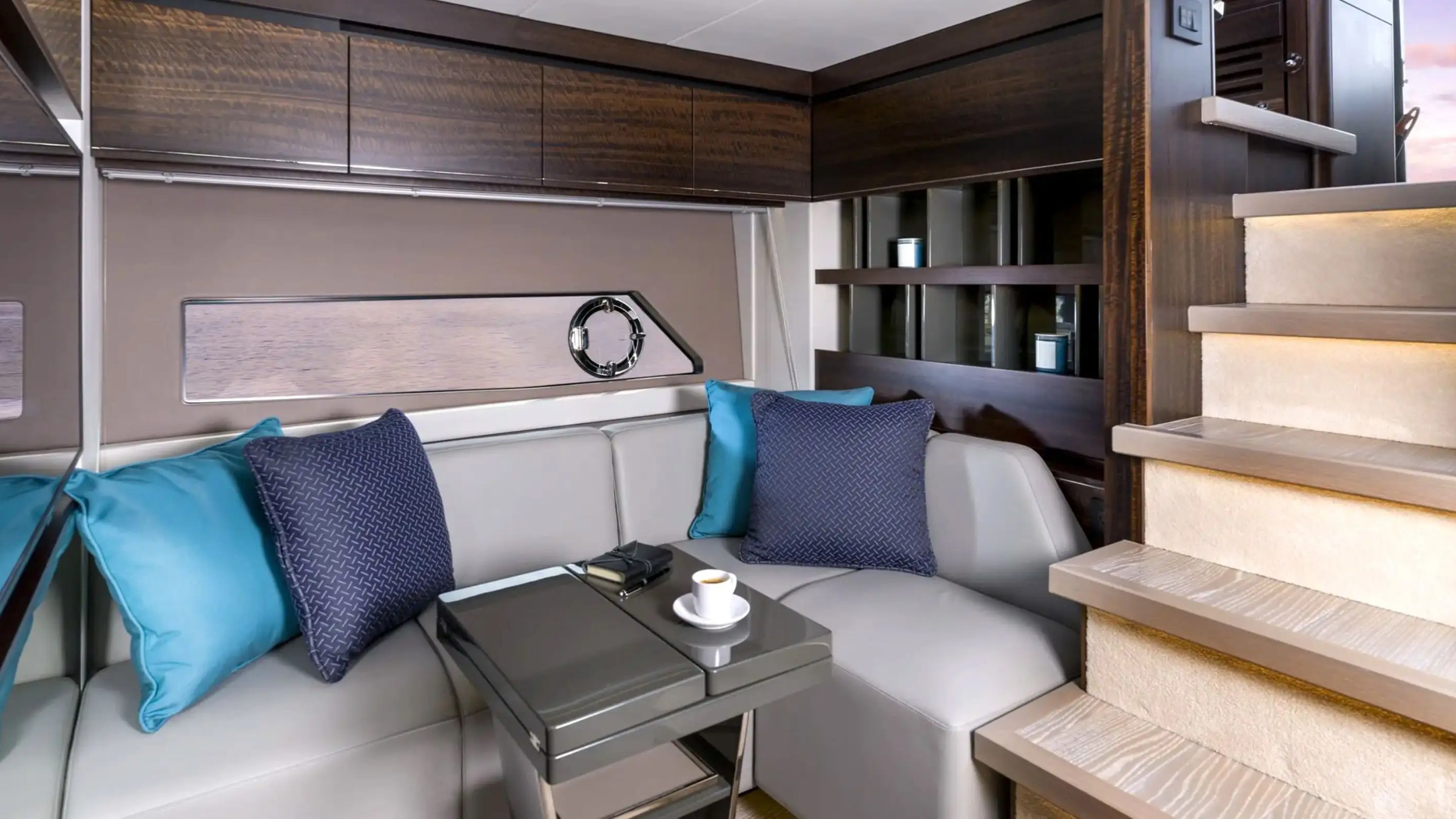 55' Predator - Yacht Rental in Dania Beach, Florida