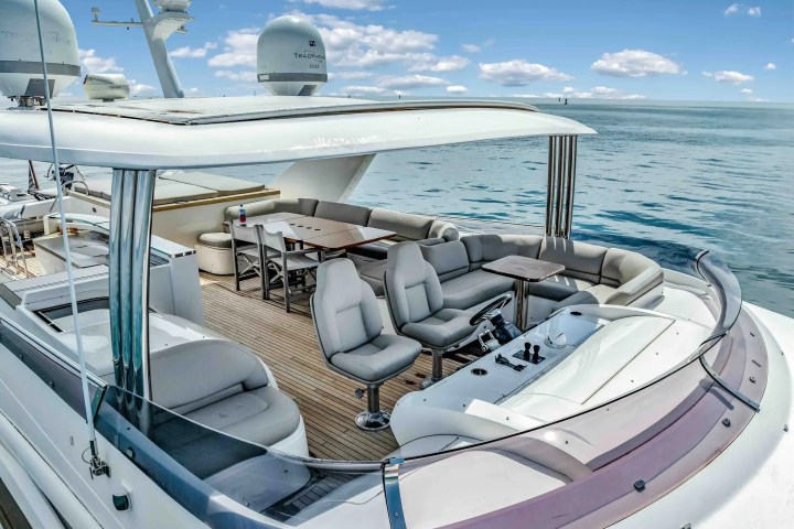 88' Princess - Yacht Rental in Miami Beach, Florida