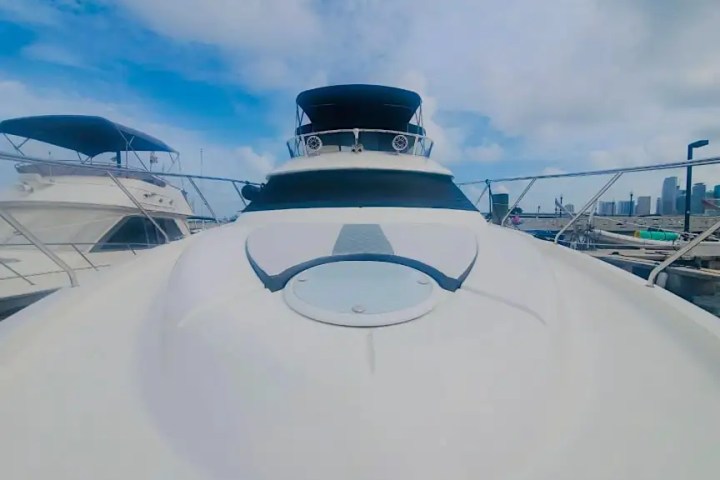 46' Silverton - Boat Rental in Miami Beach, Florida