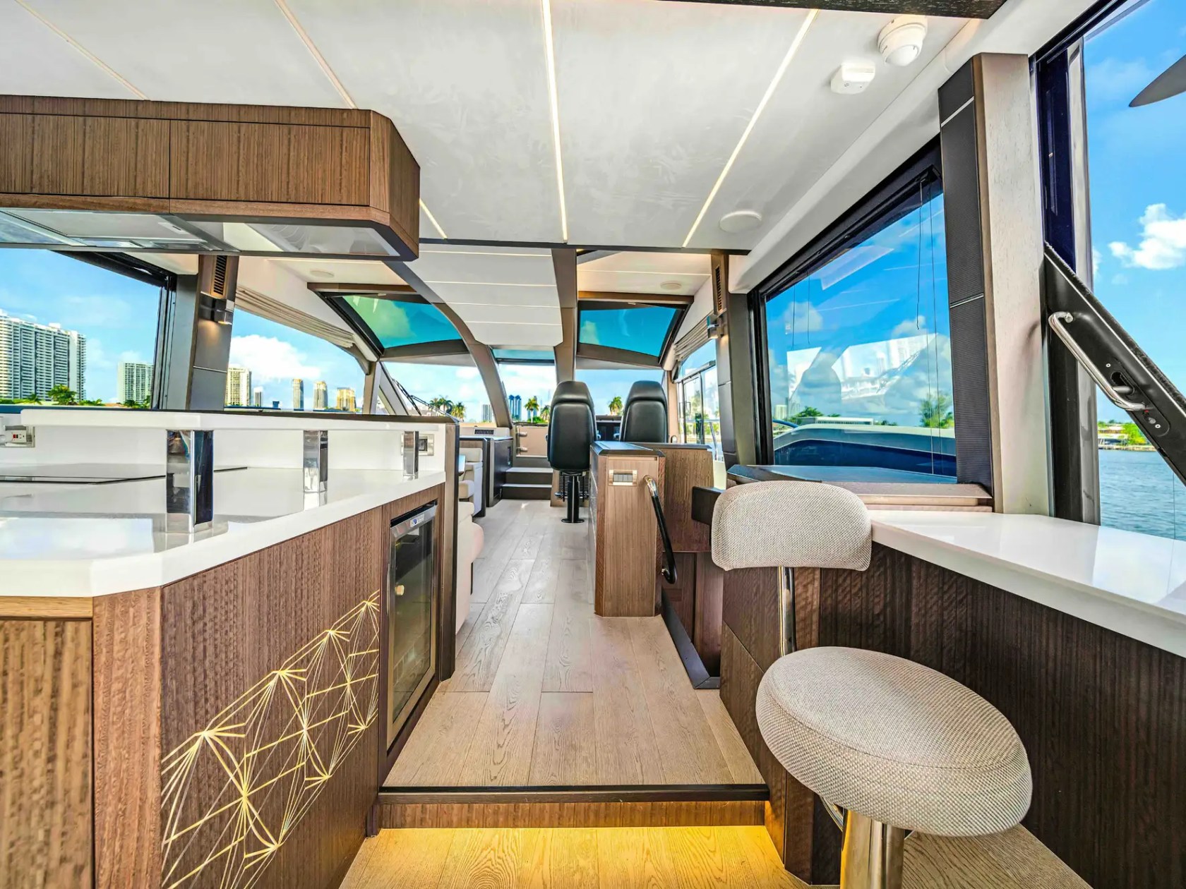 68' Galeon - Yacht Rental in Hollywood, Florida