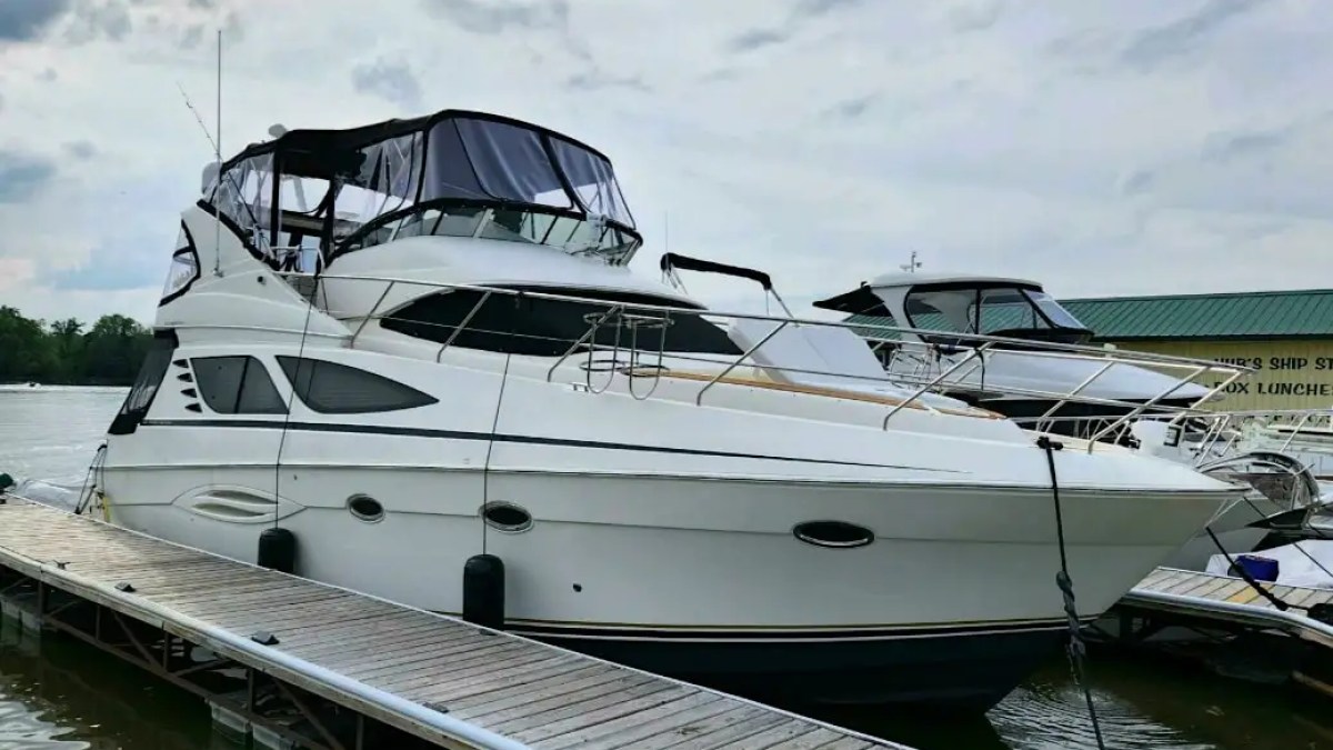 38' Silverton - Boat Rental in Saint Augustine, Florida