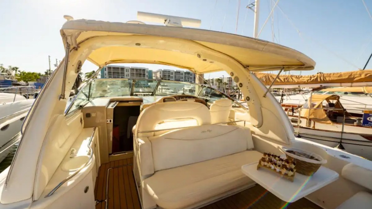 41' SeaRay - Boat Rental in St. Petersburg, Florida