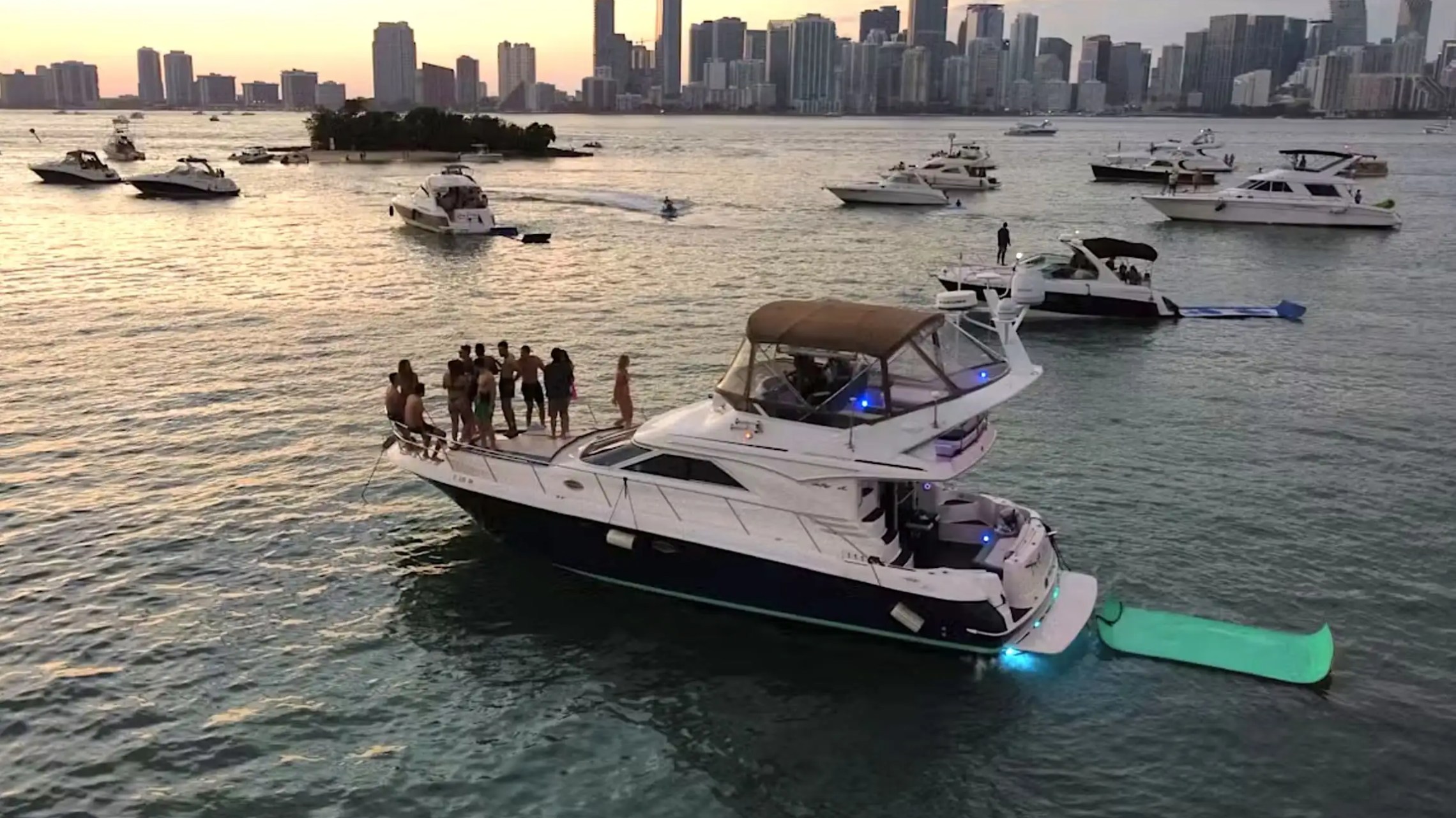 40' SeaRay - Boat Rental in Fort Lauderdale, Florida
