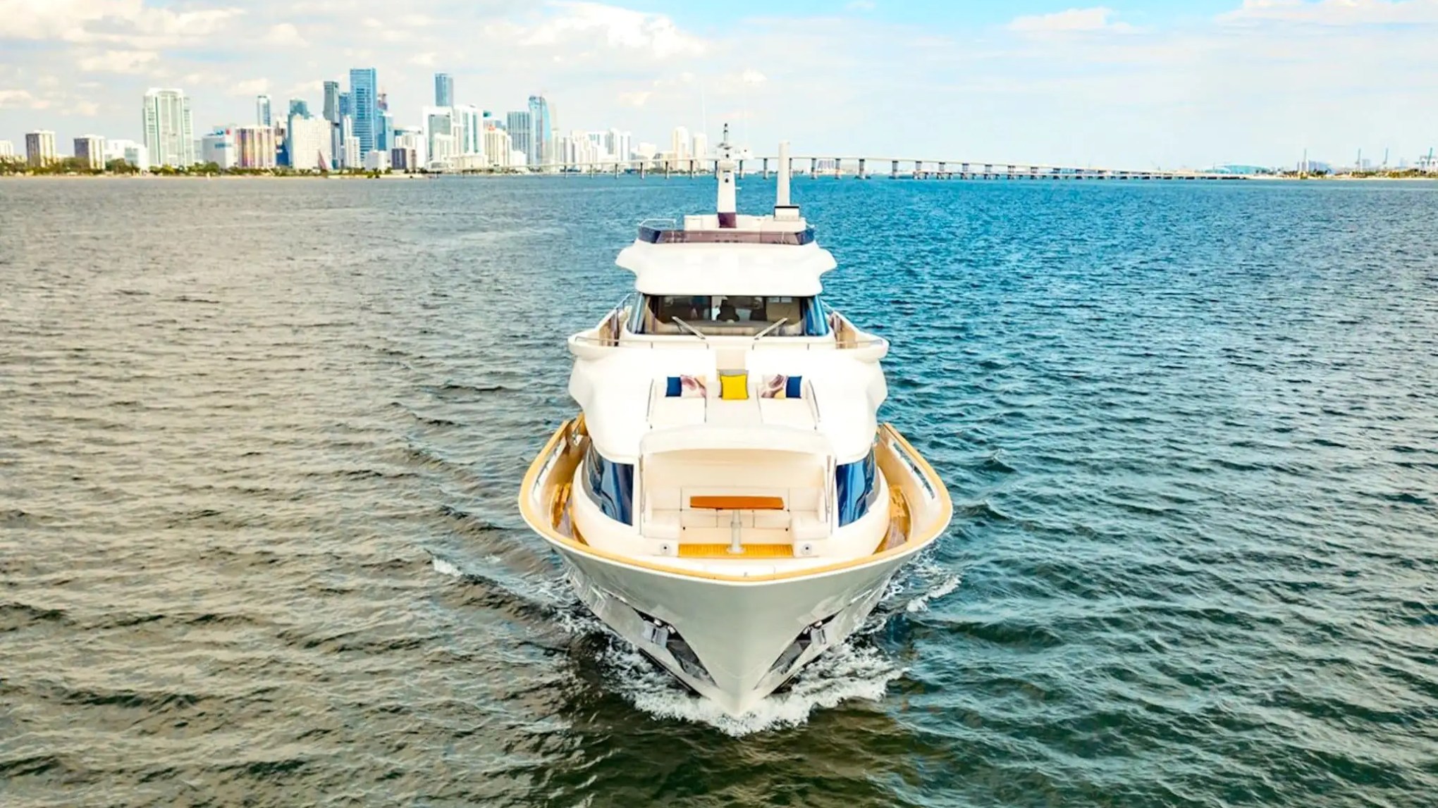 Skyline aerial horizon of 95′ Custom Line Miami
